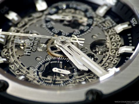 Macros: Hublot King Power Unico Titanium. Massive and Very 